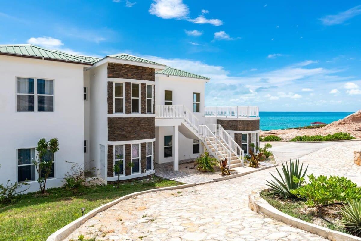 Breathtaking Turtle Tail Drive Oceanfront Villa Providenciales Exteriör bild