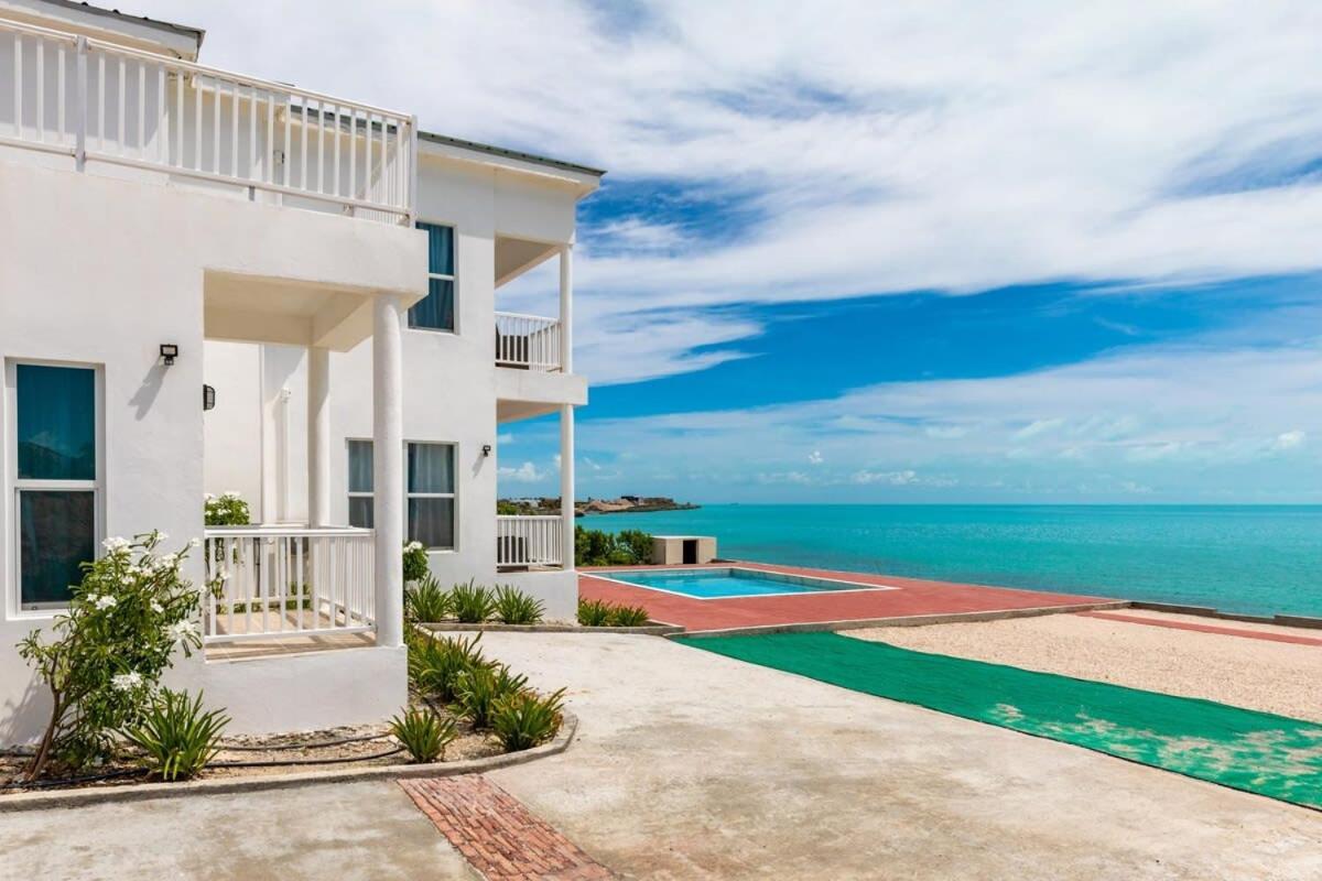 Breathtaking Turtle Tail Drive Oceanfront Villa Providenciales Exteriör bild